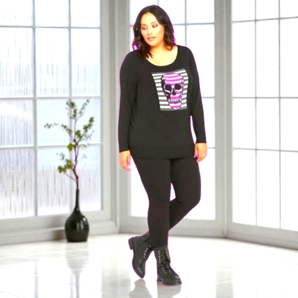 Torrid Plus Size cozy soft striped gray purple & black skull pullover sweater 1X